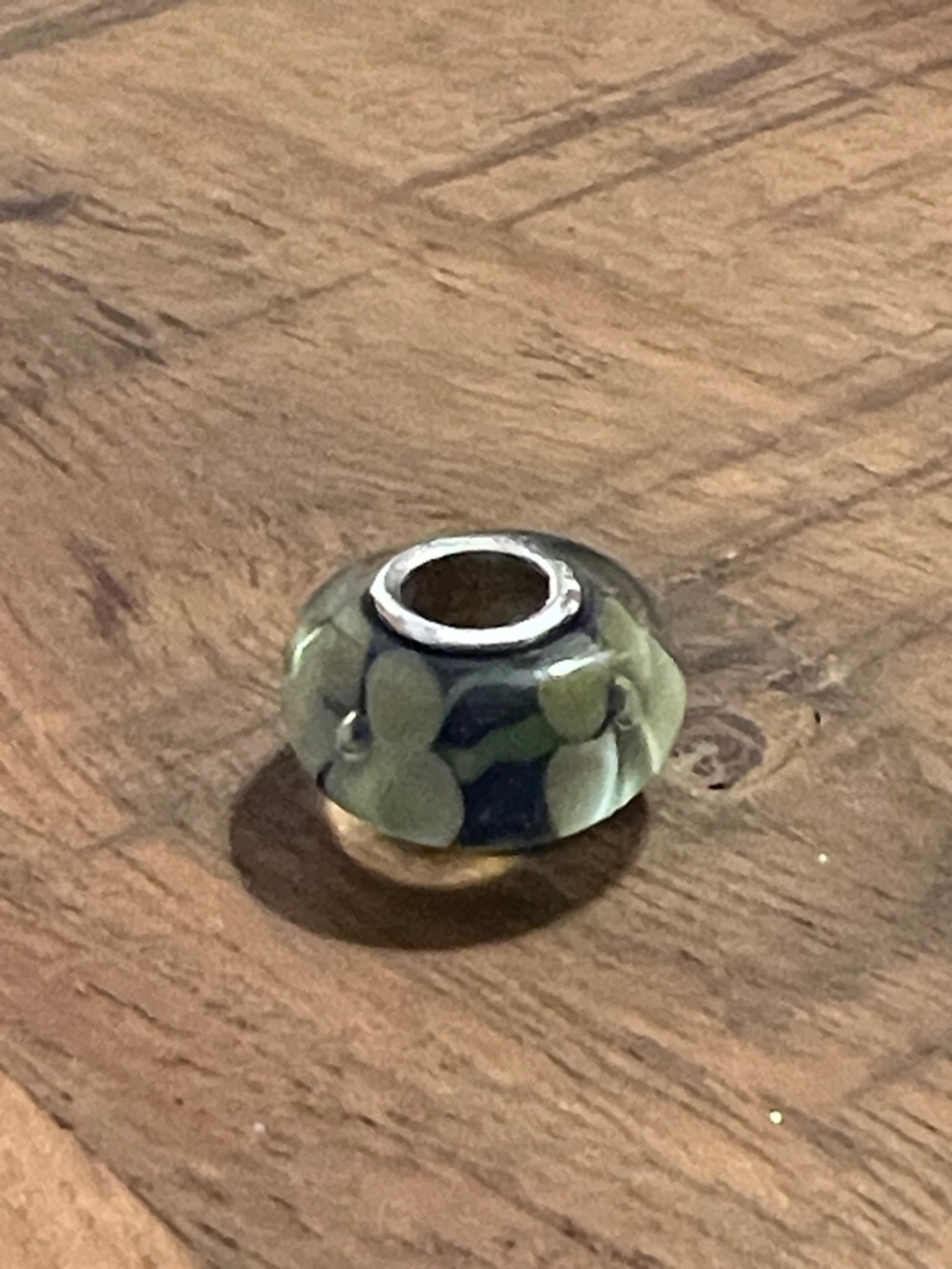LK NW 🌸 STAMPED 925 THAI STERLING SILVER BLUE & GREEN FLORAL GLASS BEAD CHARM - Picture 5 of 10